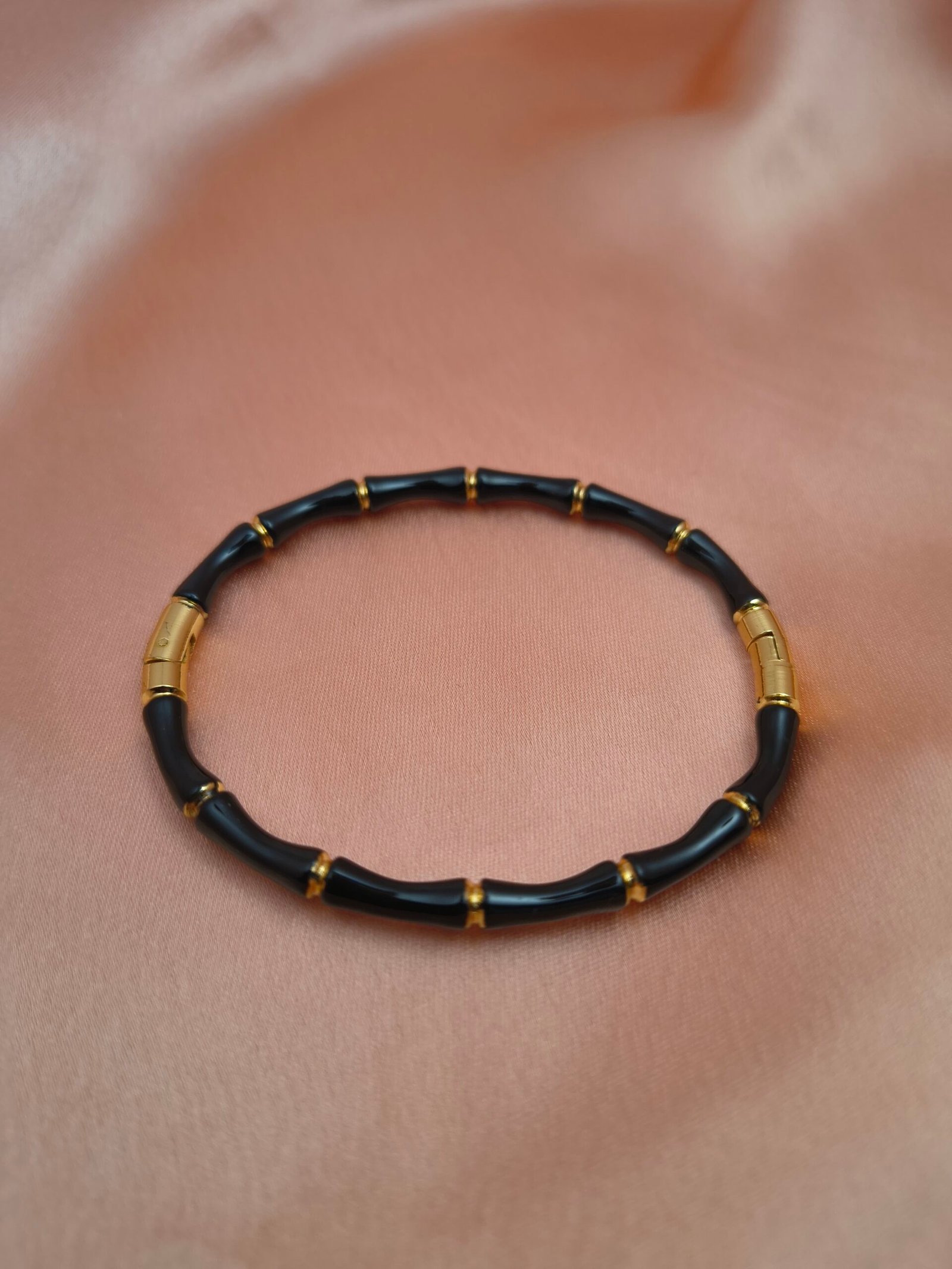 Black Bamboo Gold-Link Kada Bracelet - Image 2